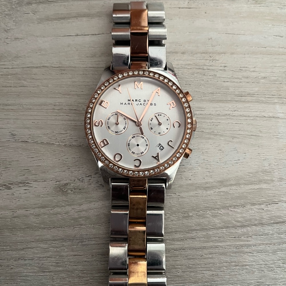 Marc By Marc Jacobs Watch! Good condition. Needs new battery Minor imperfections